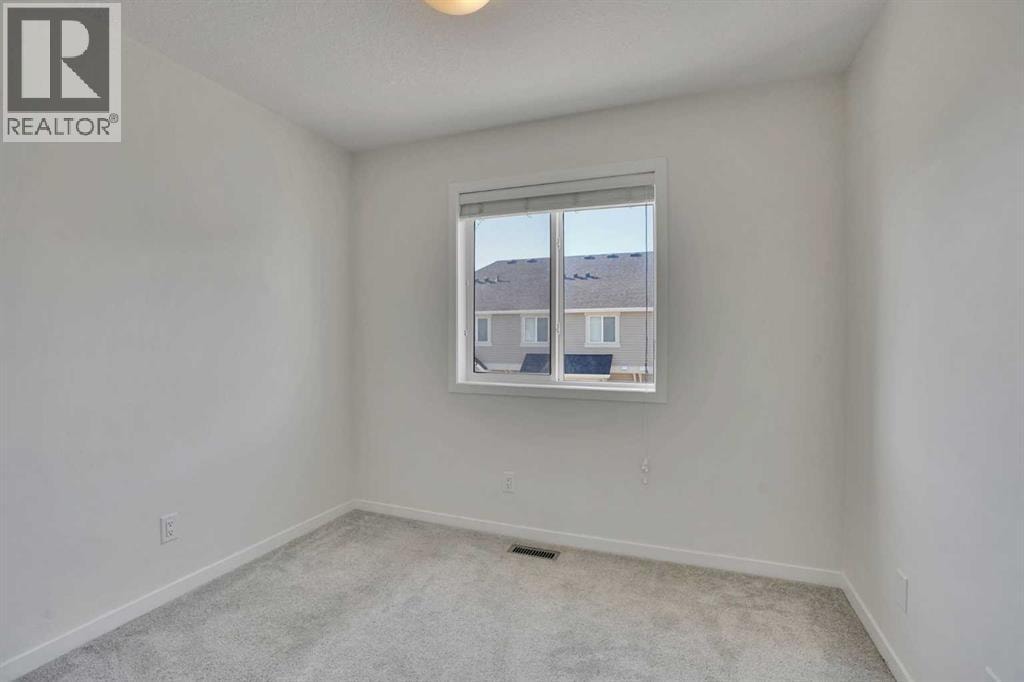 229 SOUTH POINT Park SW — photo 15