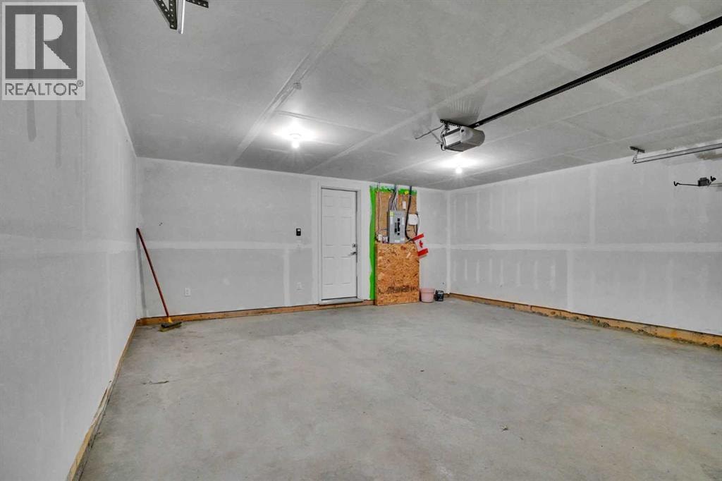 229 SOUTH POINT Park SW — photo 31