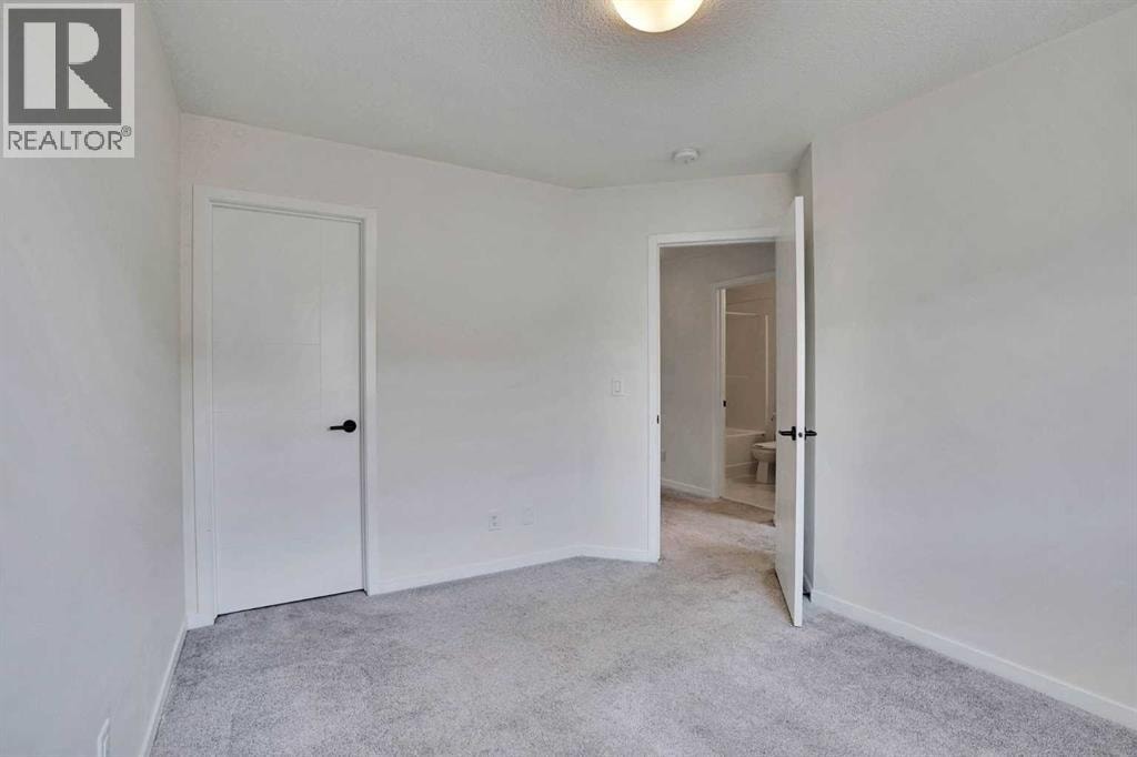 229 SOUTH POINT Park SW — photo 17