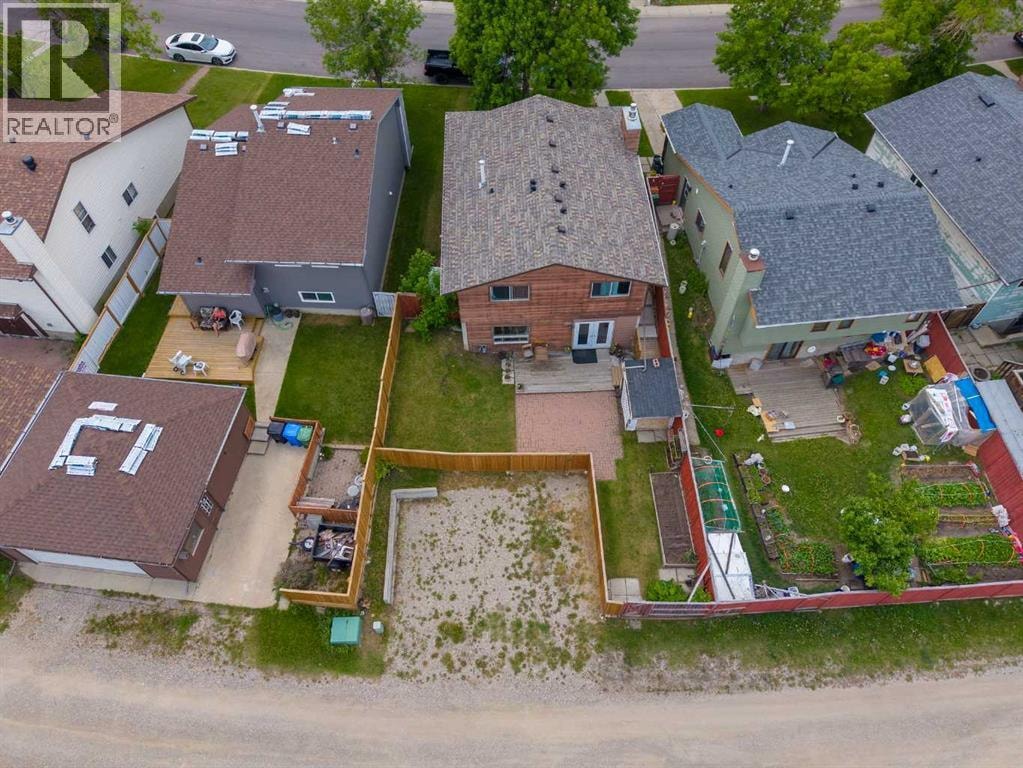 20 Berkshire Court NW — photo 46