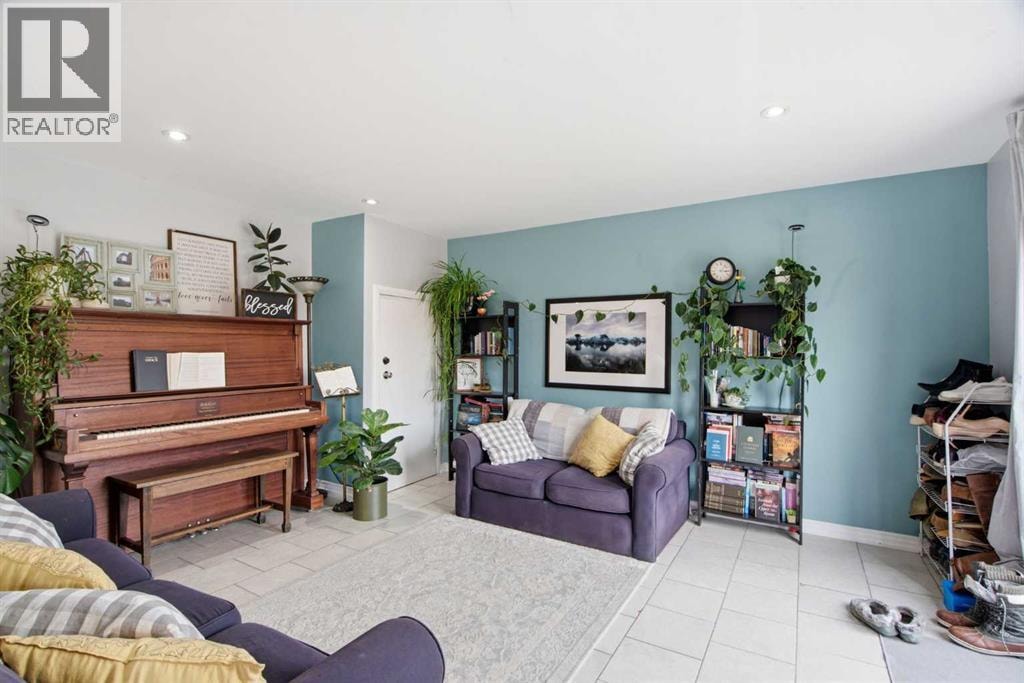 20 Berkshire Court NW — photo 29
