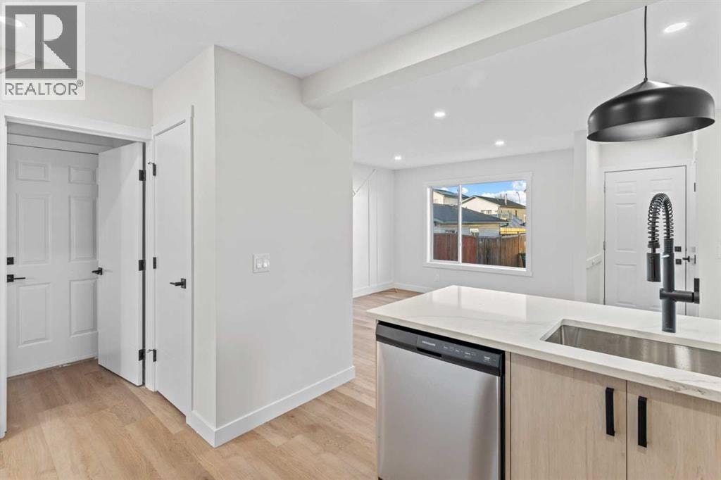 52 Martin Crossing Rise NE — photo 11
