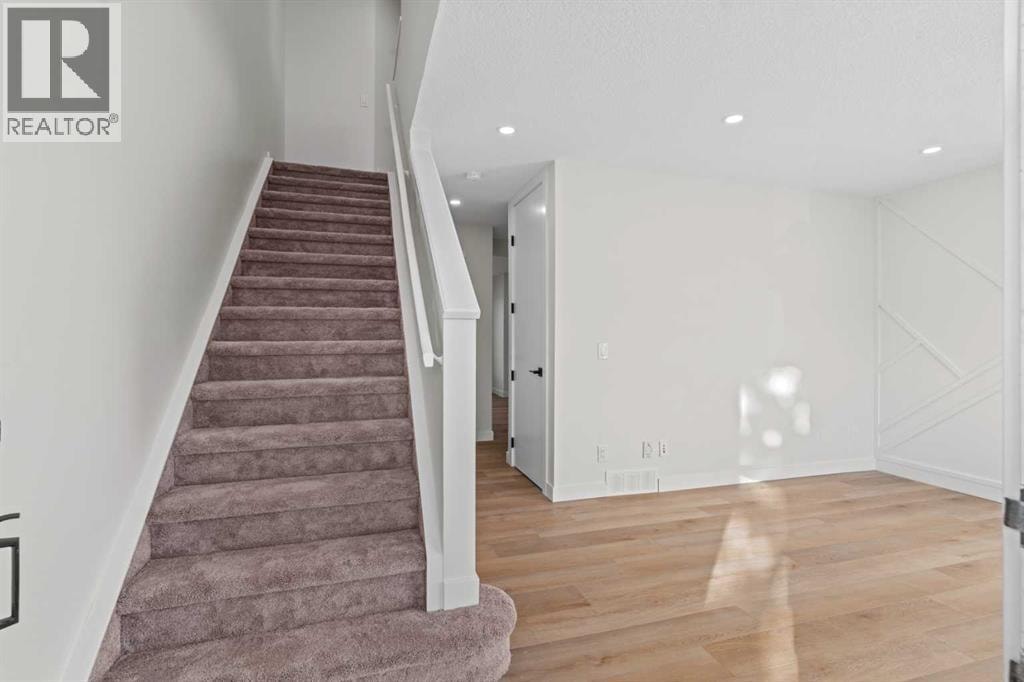 52 Martin Crossing Rise NE — photo 8