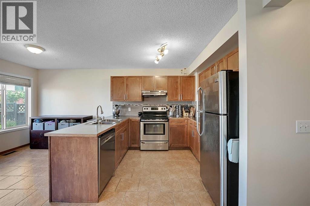 19 Coventry Link NE — photo 11