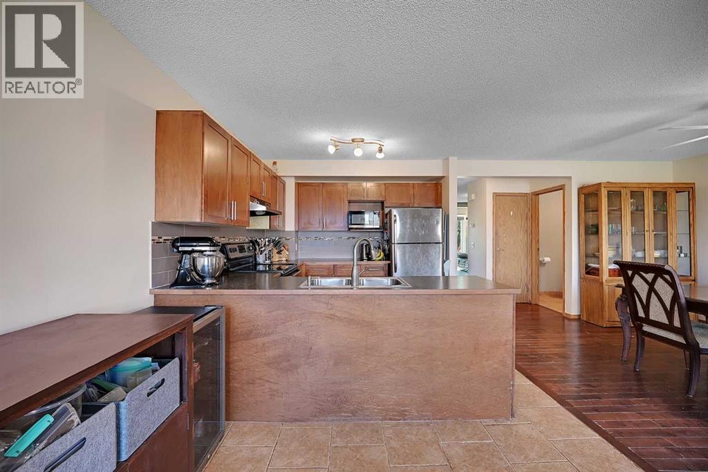 19 Coventry Link NE — photo 13