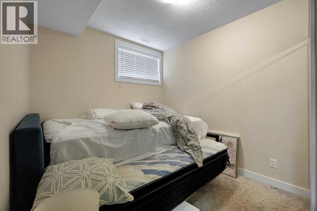 129 Covecreek Bay NE — photo 40
