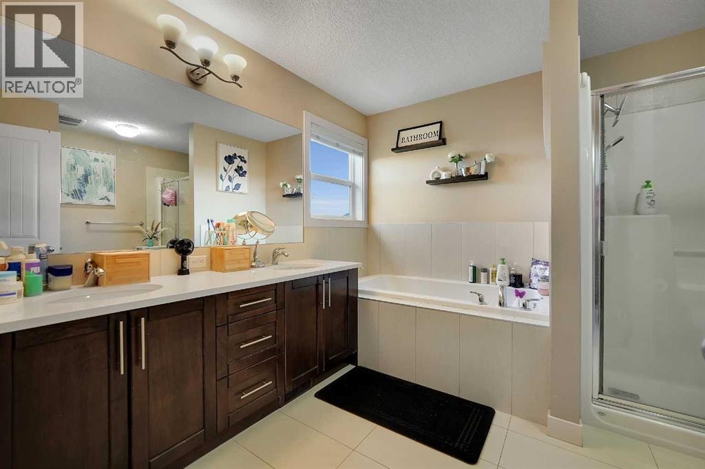129 Covecreek Bay NE — photo 29