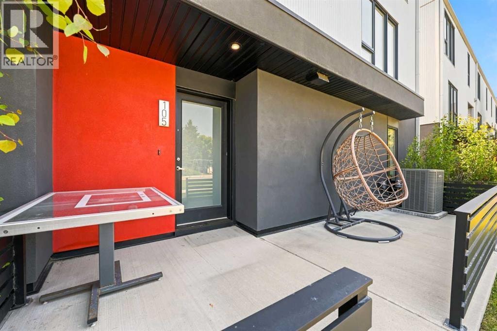 105 Bow Grove NW — photo 31