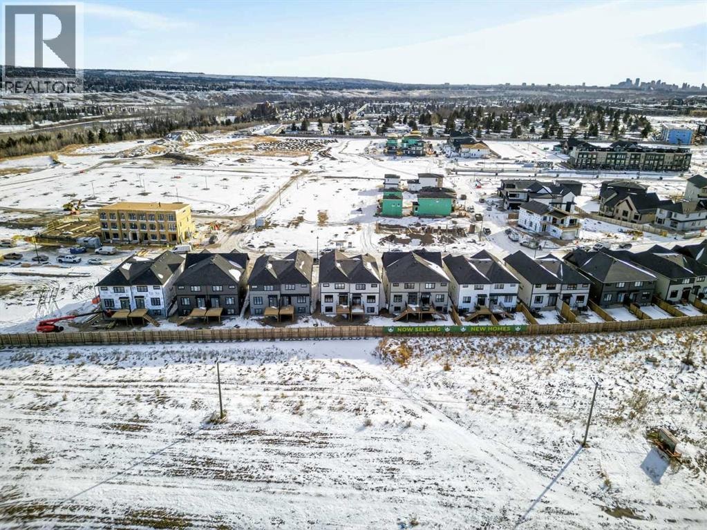 159 Greenwich Drive NW — photo 39