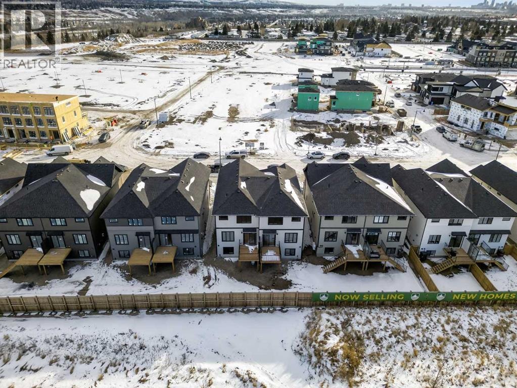 159 Greenwich Drive NW — photo 40