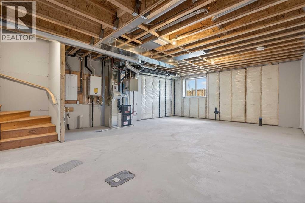 159 Greenwich Drive NW — photo 33