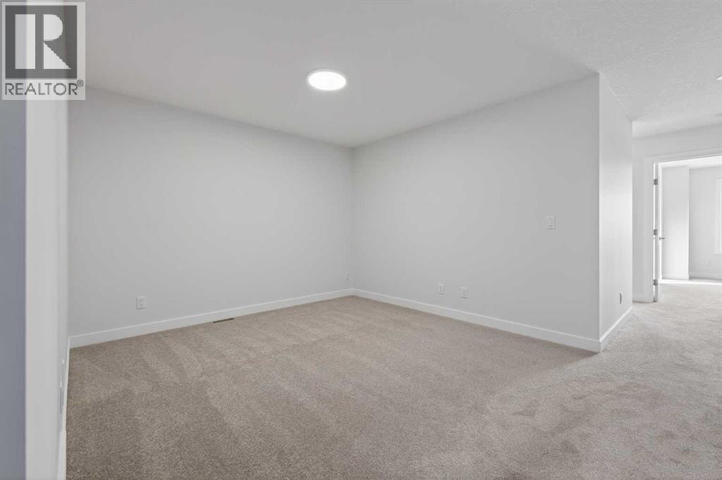159 Greenwich Drive NW — photo 19