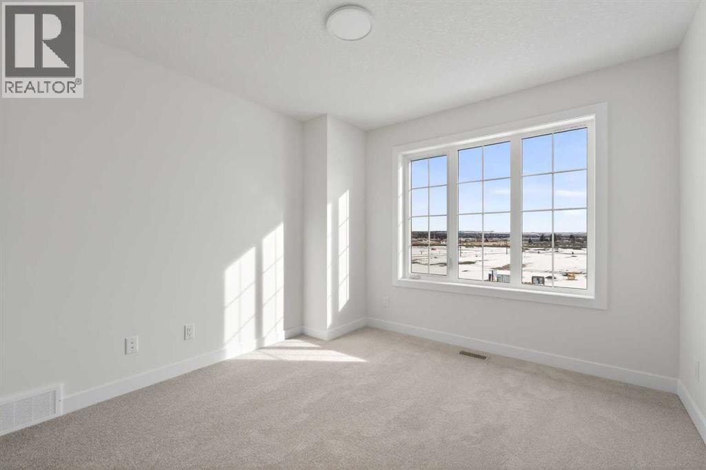 159 Greenwich Drive NW — photo 28