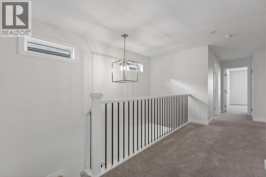 159 Greenwich Drive NW — photo 17