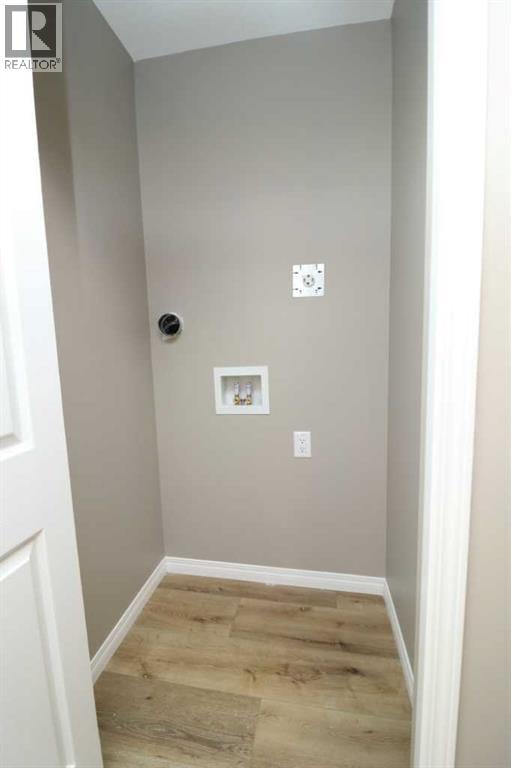 443 Henricks Drive — photo 12