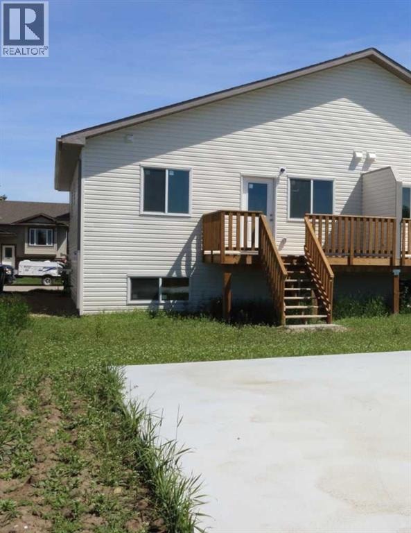 443 Henricks Drive — photo 24