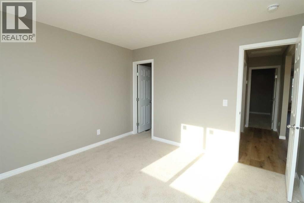 443 Henricks Drive — photo 16