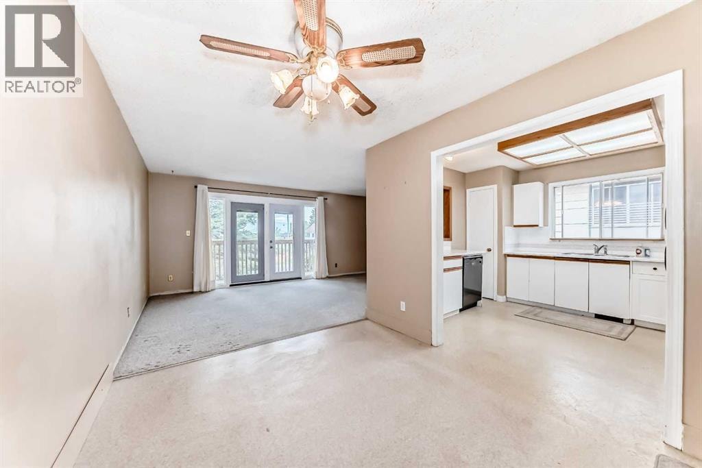 112 Albert Street SE — photo 11