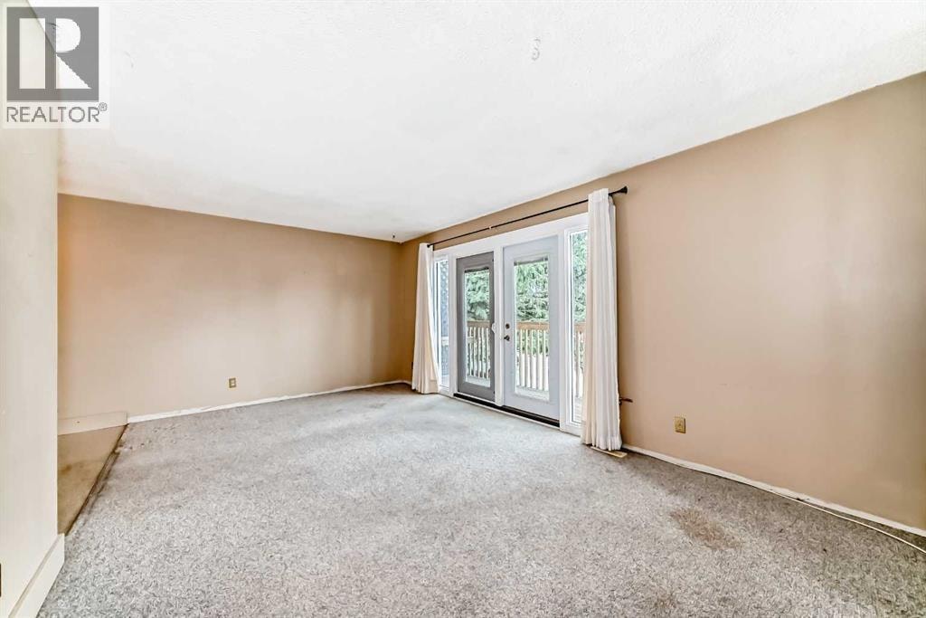 112 Albert Street SE — photo 13