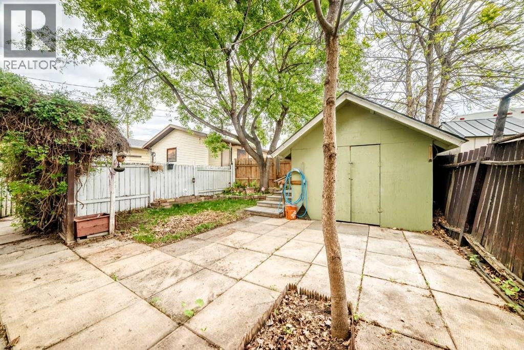 112 Albert Street SE — photo 44