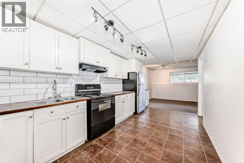 112 Albert Street SE — photo 28