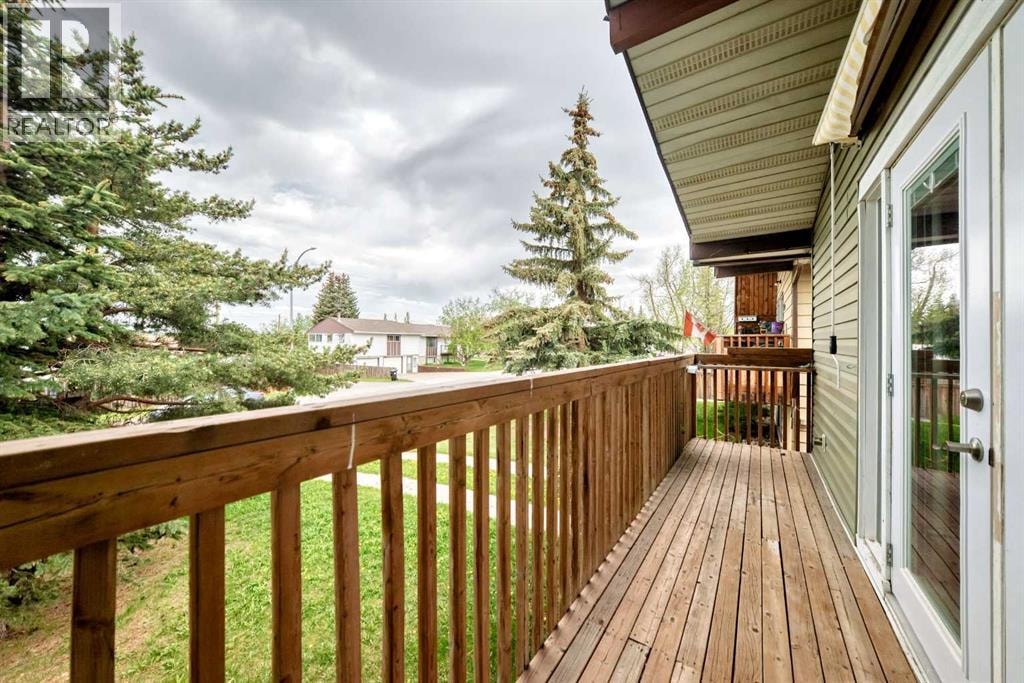112 Albert Street SE — photo 15