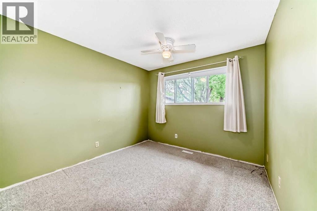 112 Albert Street SE — photo 17