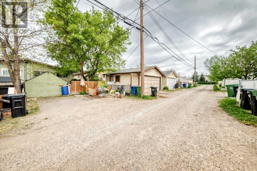 112 Albert Street SE — photo 47