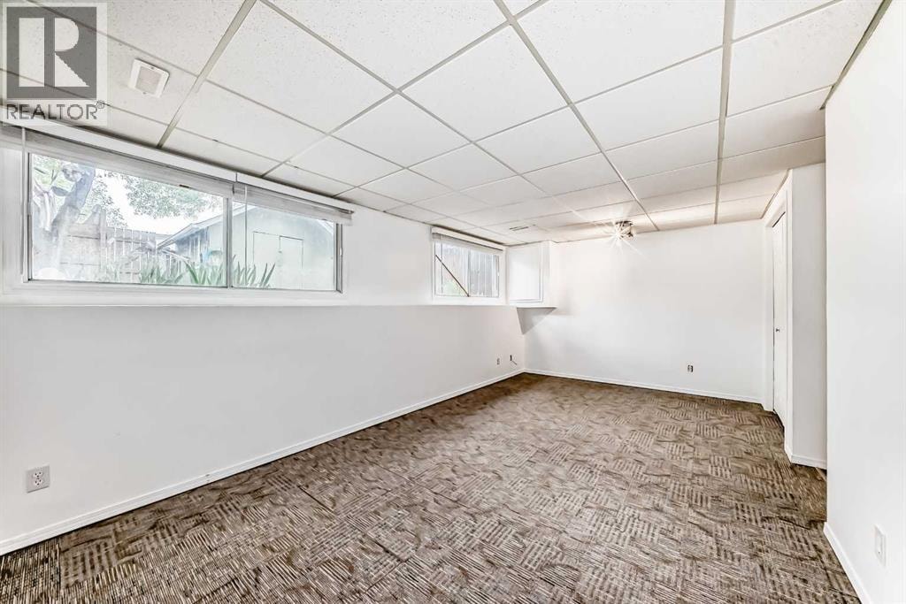 112 Albert Street SE — photo 35