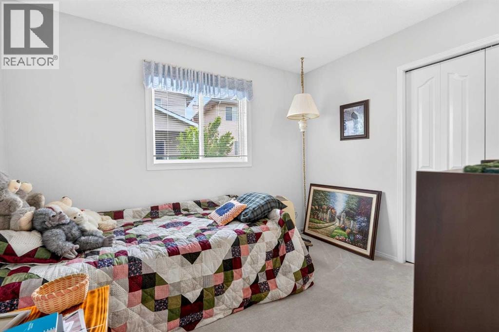 501 Coral Keys Villas NE — photo 17