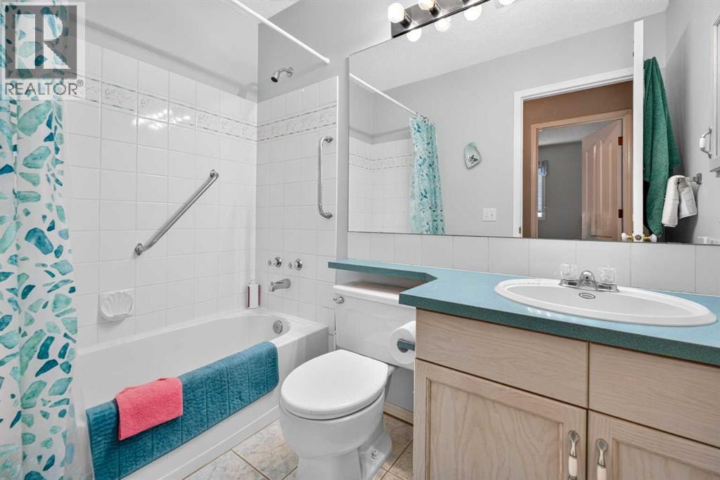 501 Coral Keys Villas NE — photo 20