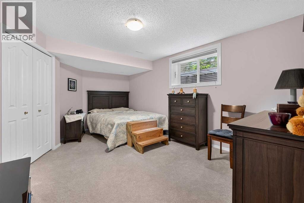 501 Coral Keys Villas NE — photo 31