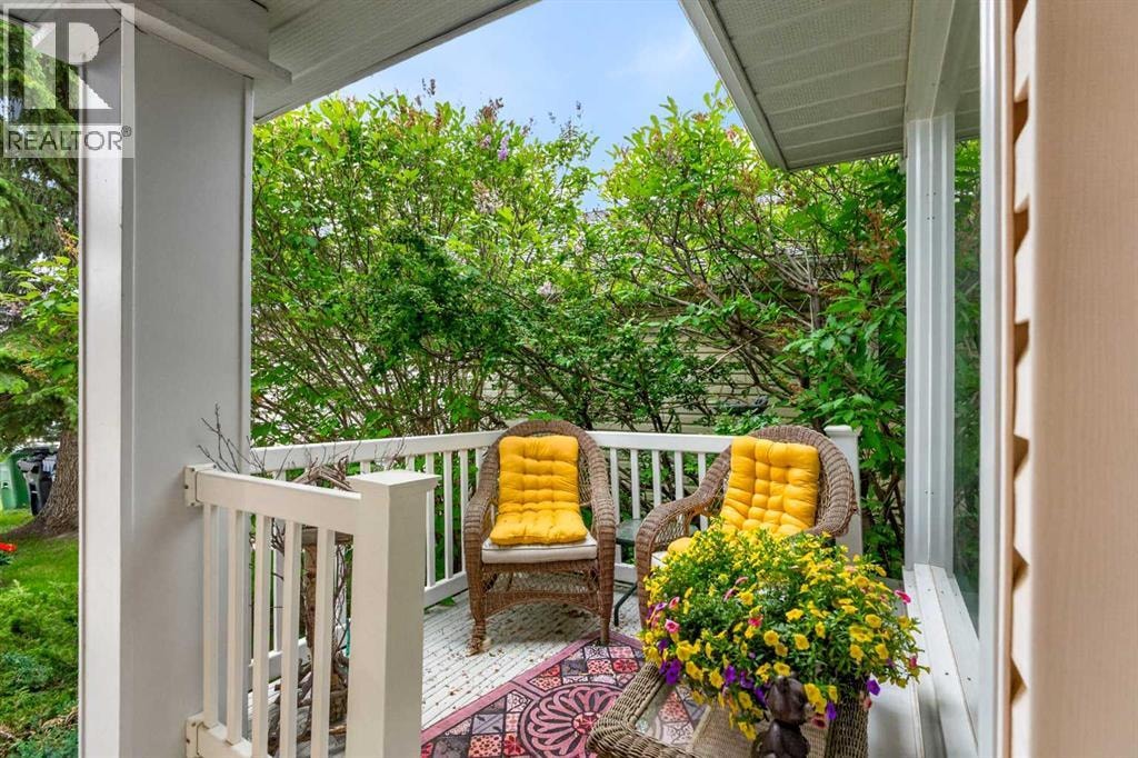 501 Coral Keys Villas NE — photo 1