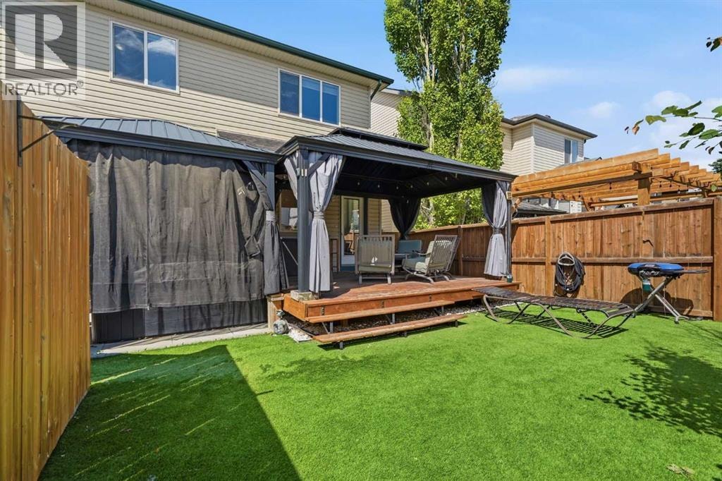 379 Cimarron Boulevard — photo 42