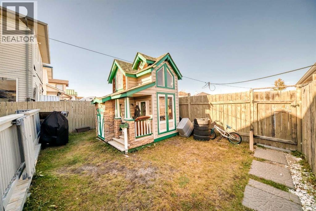 144 Taradale Drive NE — photo 35