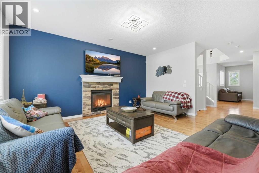 172 Sherwood Mews NW — photo 11