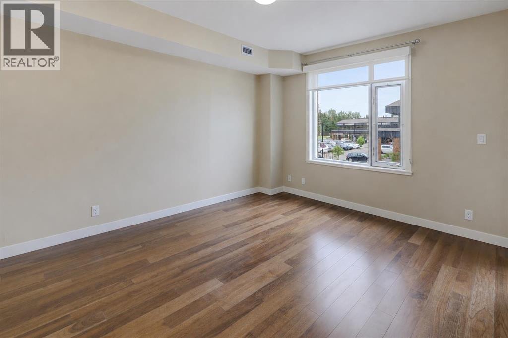206, 16 Varsity Estates Circle NW — photo 14