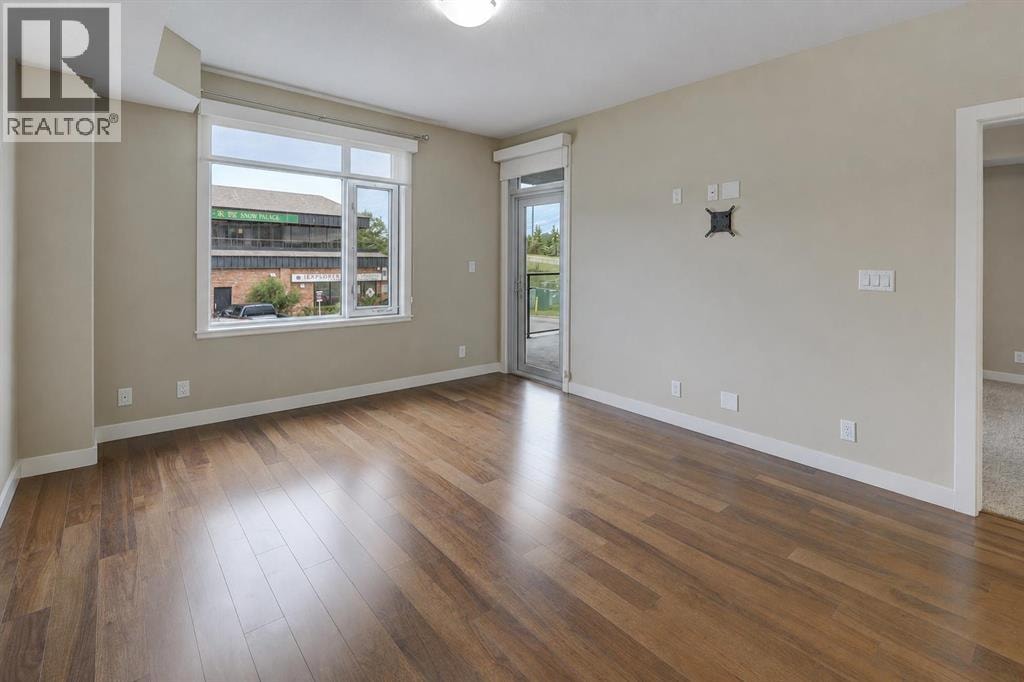 206, 16 Varsity Estates Circle NW — photo 13