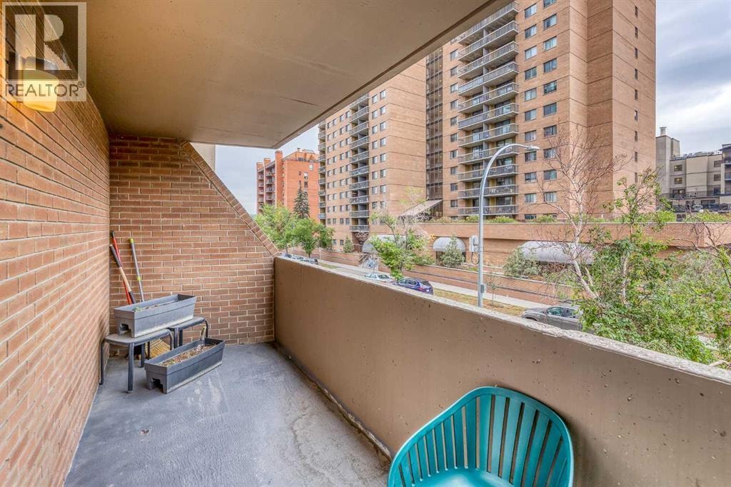 302, 1309 14 Avenue SW — photo 16