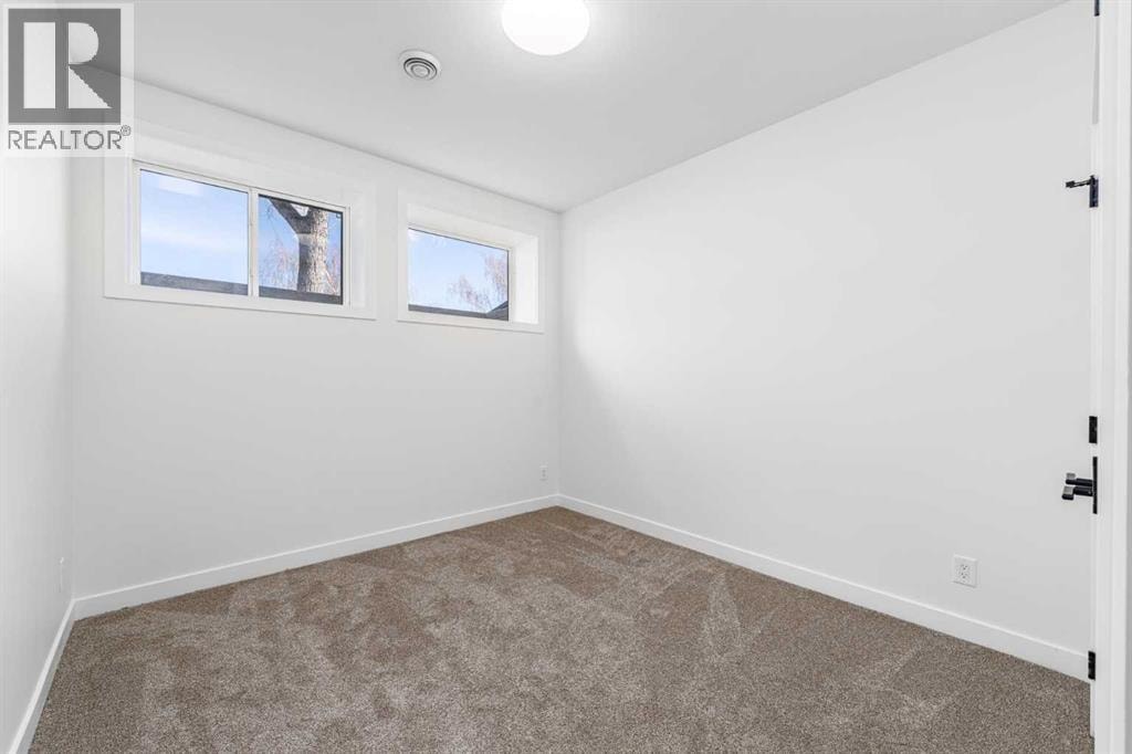423 Hendon Drive NW — photo 36