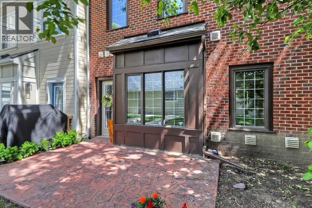 17 Somme Boulevard SW — photo 42