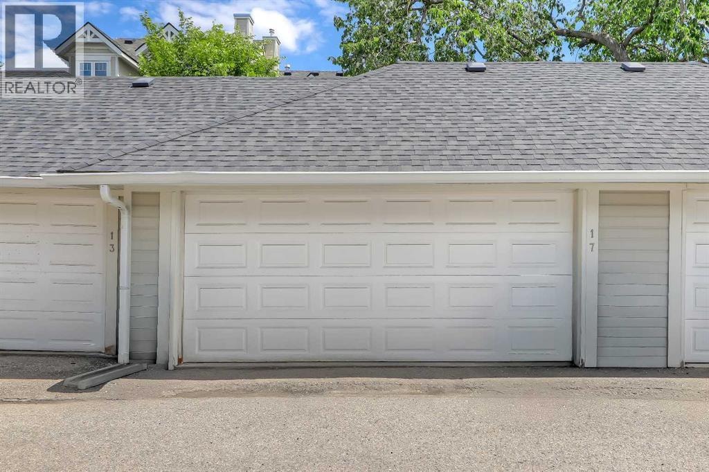 17 Somme Boulevard SW — photo 44