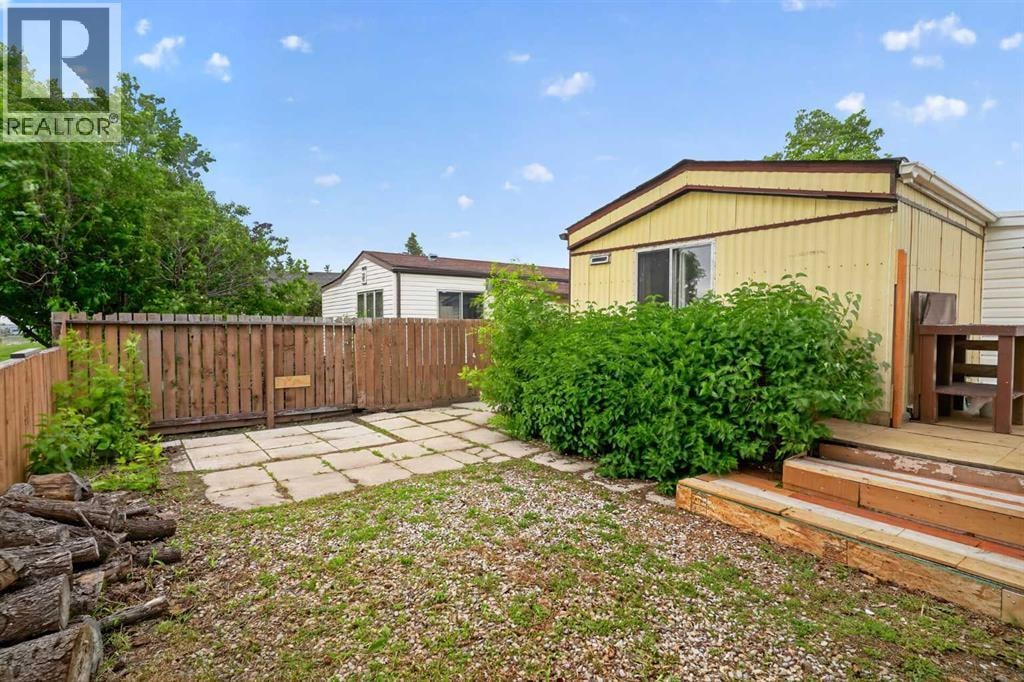224 Huntwell Road NE — photo 34