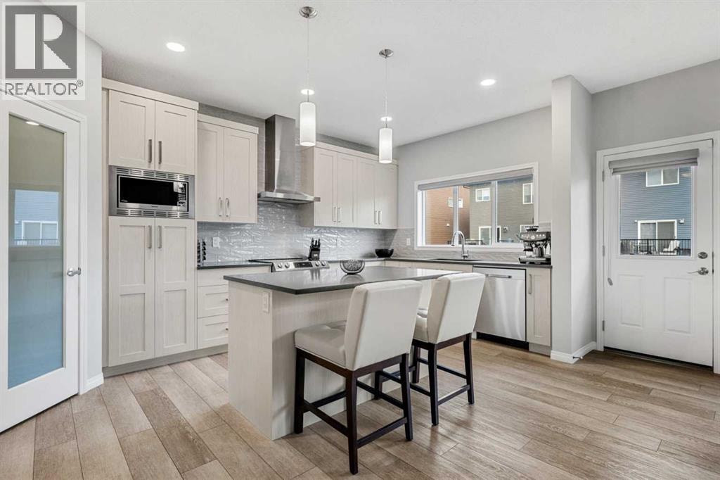 1020 Chinook Gate Heath SW — photo 3