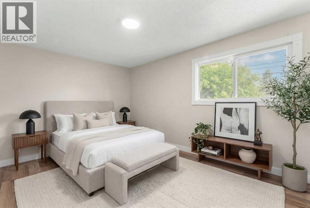7609 36 Avenue NW — photo 3