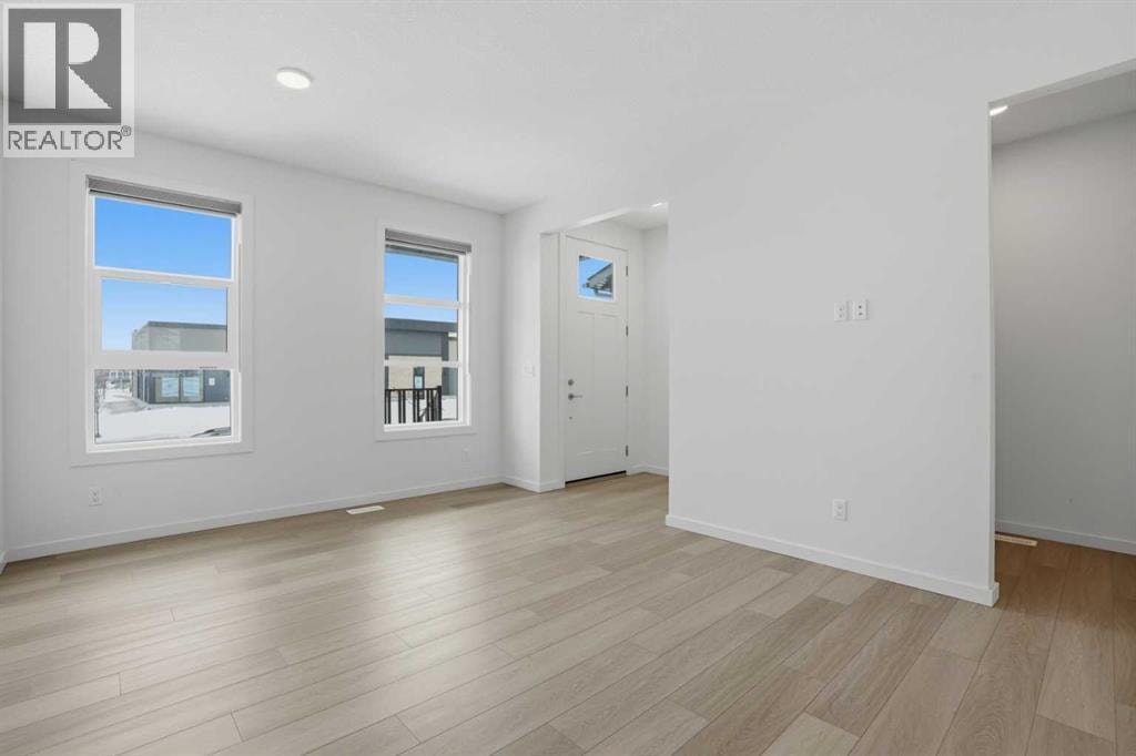 49 Belmont Drive SW — photo 8