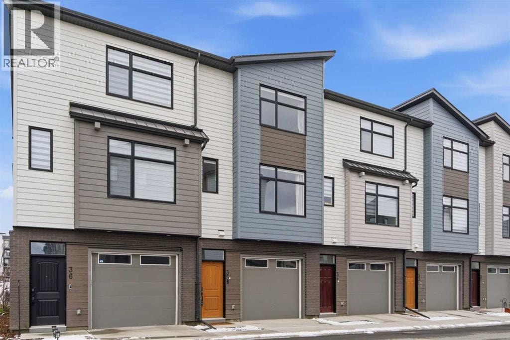 35, 903 Mahogany Boulevard SE — photo 1