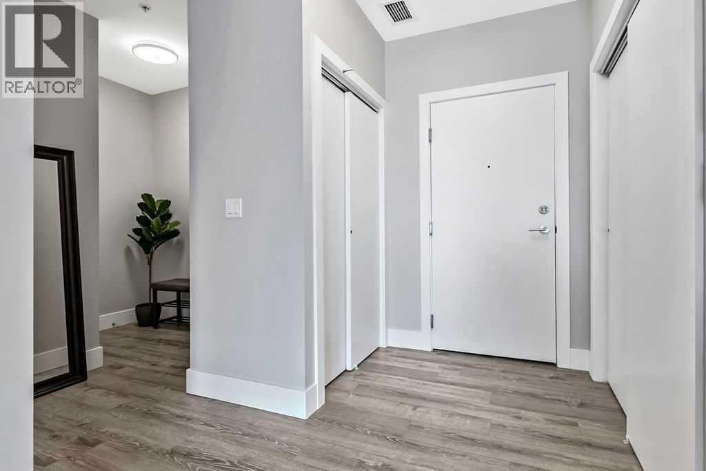 403, 2505 17 Avenue SW — photo 7