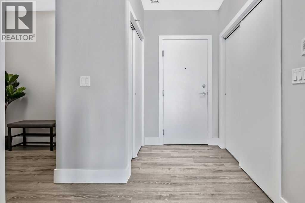403, 2505 17 Avenue SW — photo 6