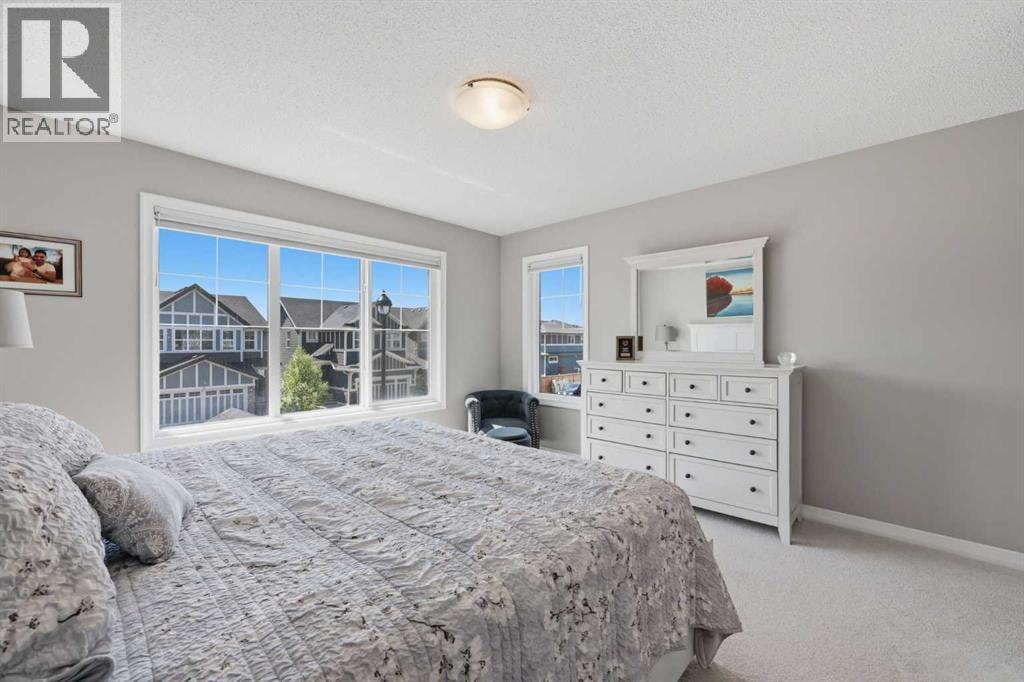 58 Kingfisher Crescent SE — photo 23